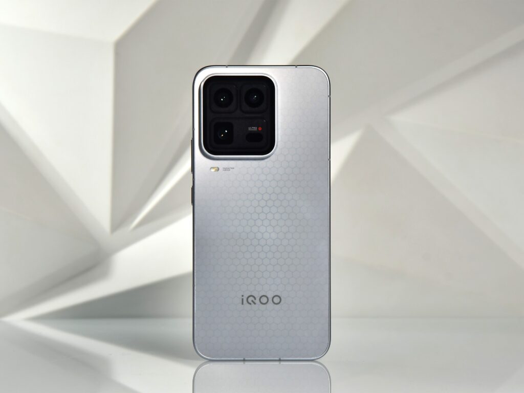 chmklwmenseidil aaih9fwgg4yaahxgwoanpoaaiim114.jpg