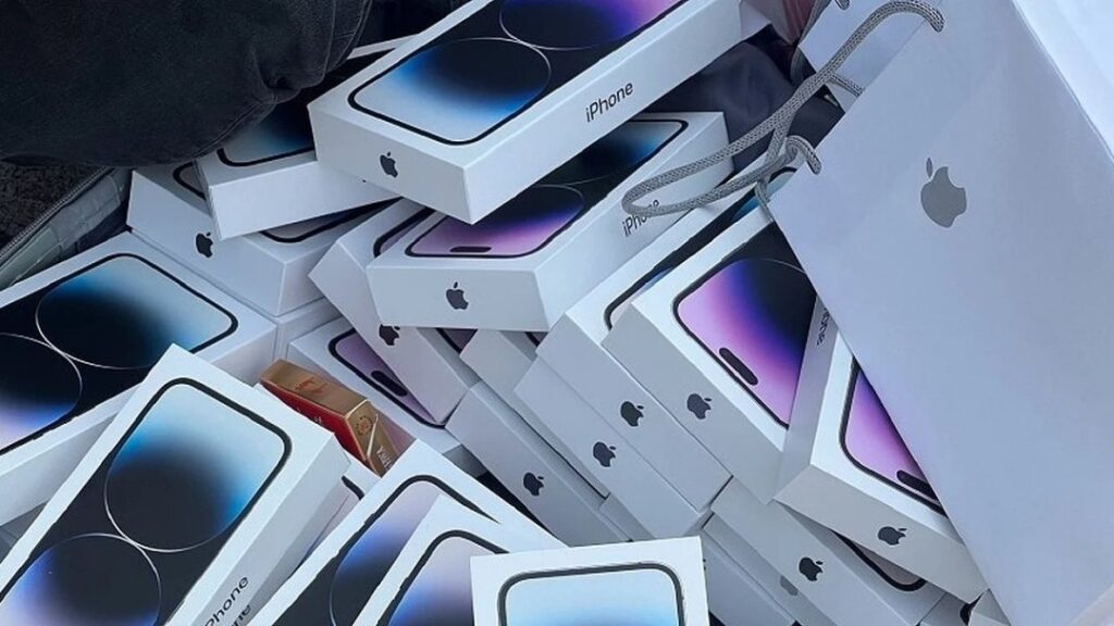 Глобальный рынок смартфонов 2024: Apple лидирует с 25% активных устройств, Android перестраивает баланс chmklwmnijuifzhlaaikvspjekiaahbxqfmmpcaaitv196.jpg